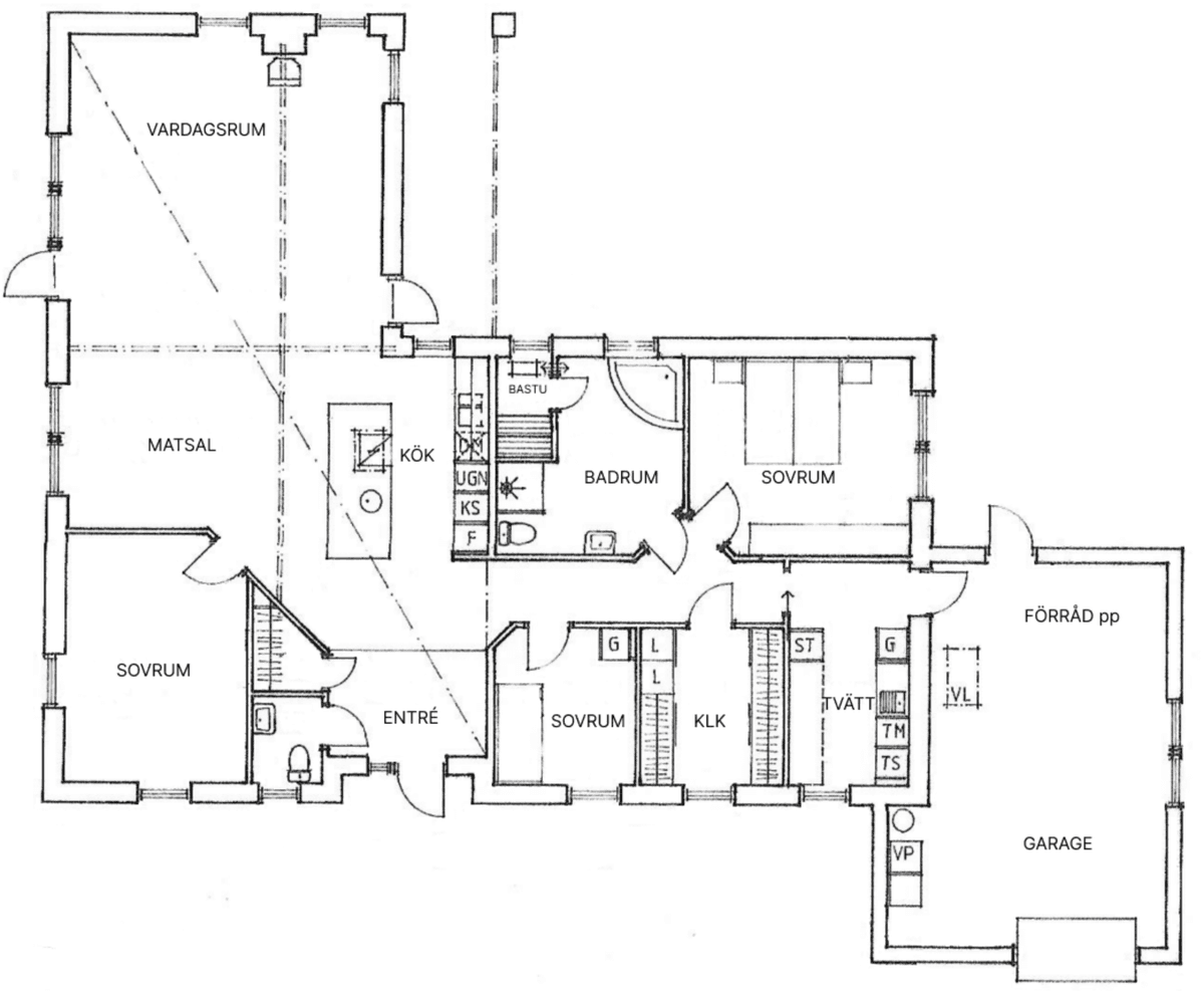 Stenhus: Villa Solvik - Moderna fönster med härligt ljusinsläpp!